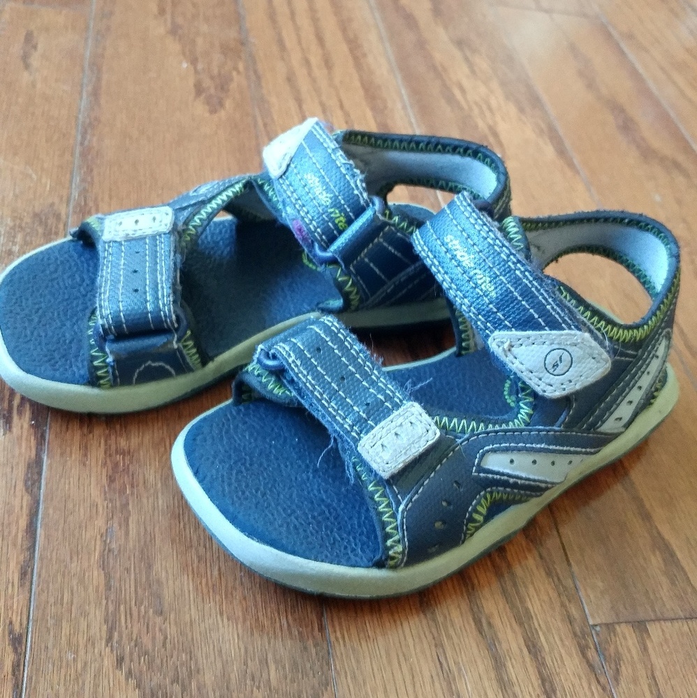 Stride Rite toddler boys sandals